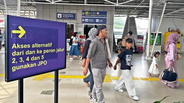 Lonjakan Penumpang KRL saat Libur Sekolah, Ini Tipsnya!